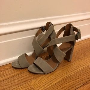 Madewell Violet Crisscross Sandal in Slate